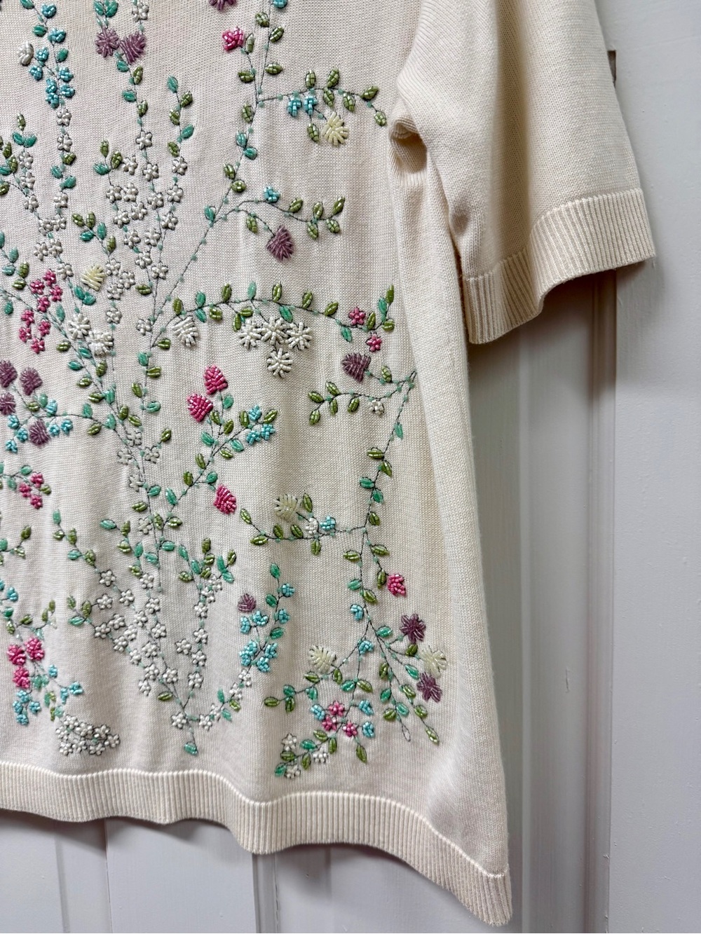 Talbots Cream Short-Sleeve Sweater with Multicolor Floral Bead Embroidery Size L